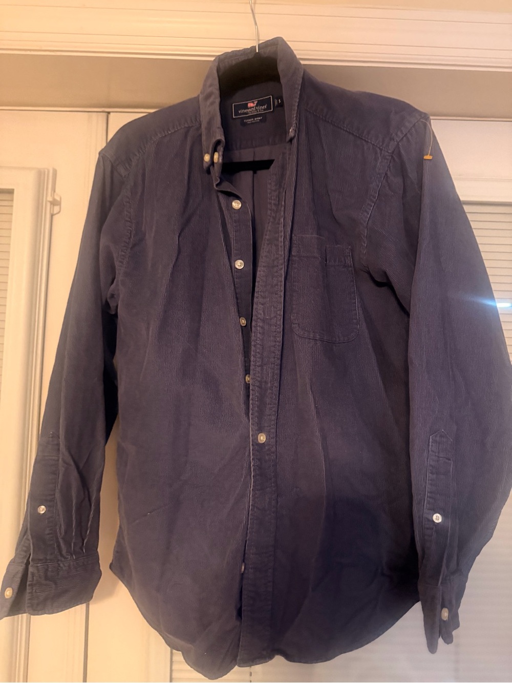 Vineyard Vines Men's Corduroy Button-Down Shirt in Navy Blue